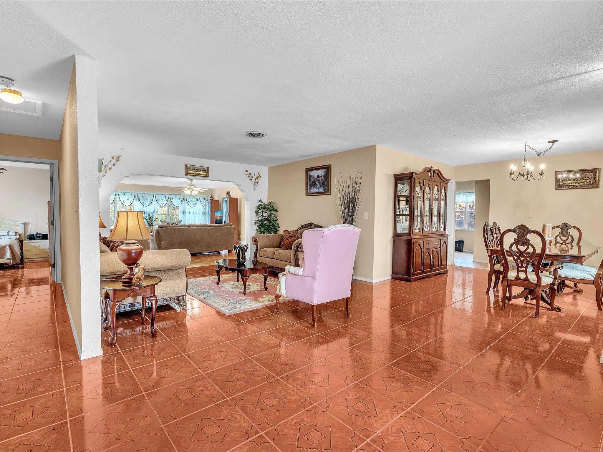 Homes for sale in Lauderdale Lakes, FL | 4220 Nw 49Th Ave, Lauderdale Lakes, FL 33319 | MLS# F10513079