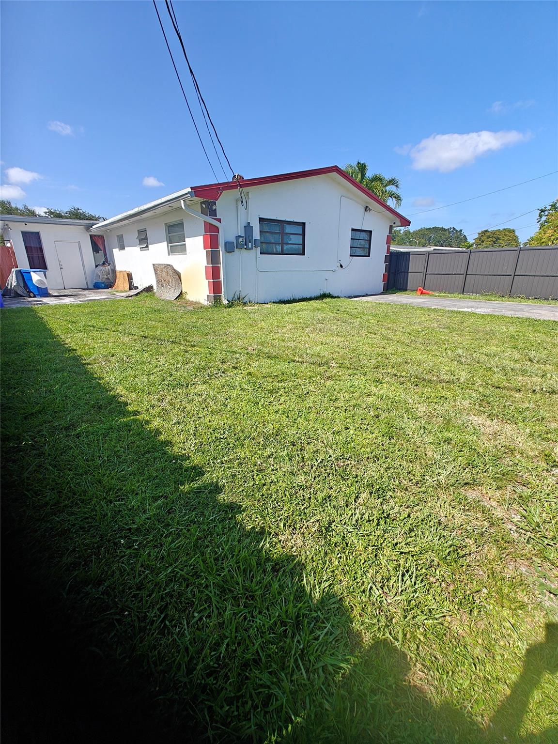 Homes for sale in Hollywood, FL | 600 S 46Th Ave, Hollywood, FL 33021 | MLS# F10513753