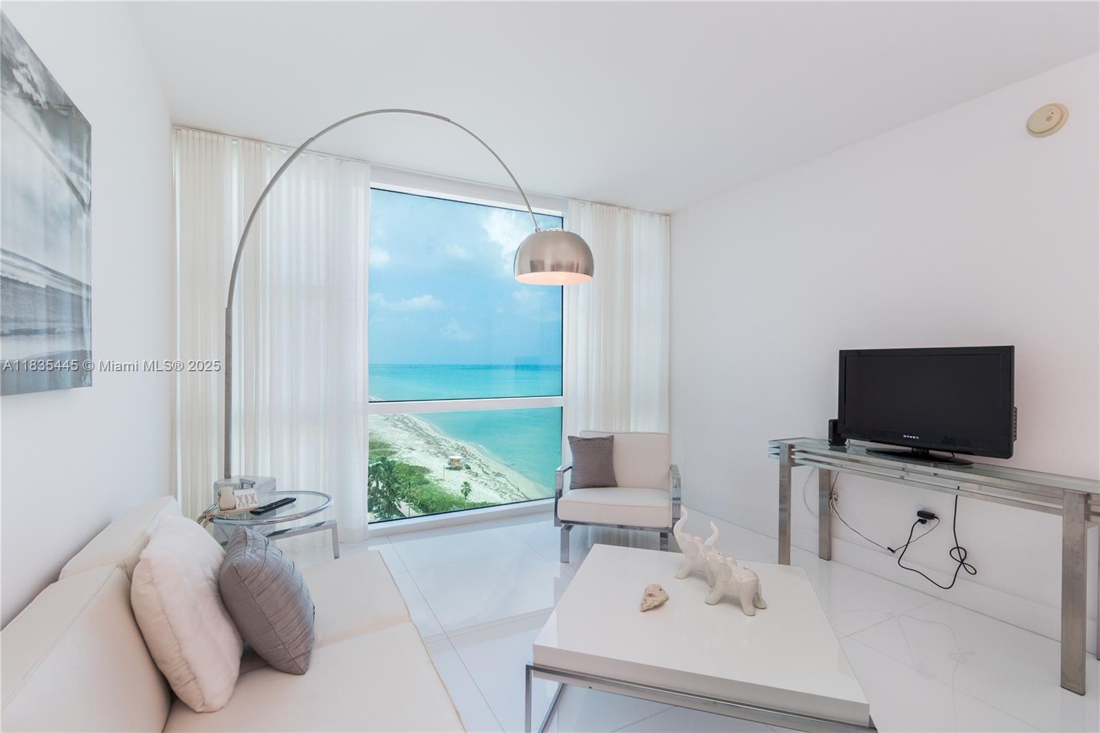 6801-collins-ave-1403-legal-1415-door-miami-beach-fl-33141/hzid_4b384229