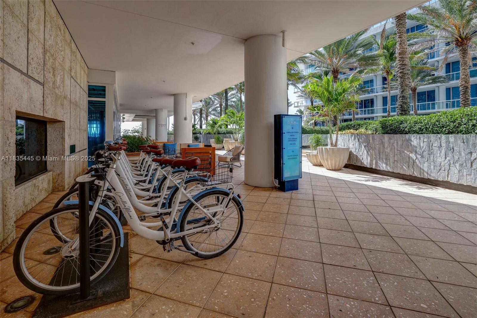 6801 Collins Ave #1415, Miami Beach FL 33141