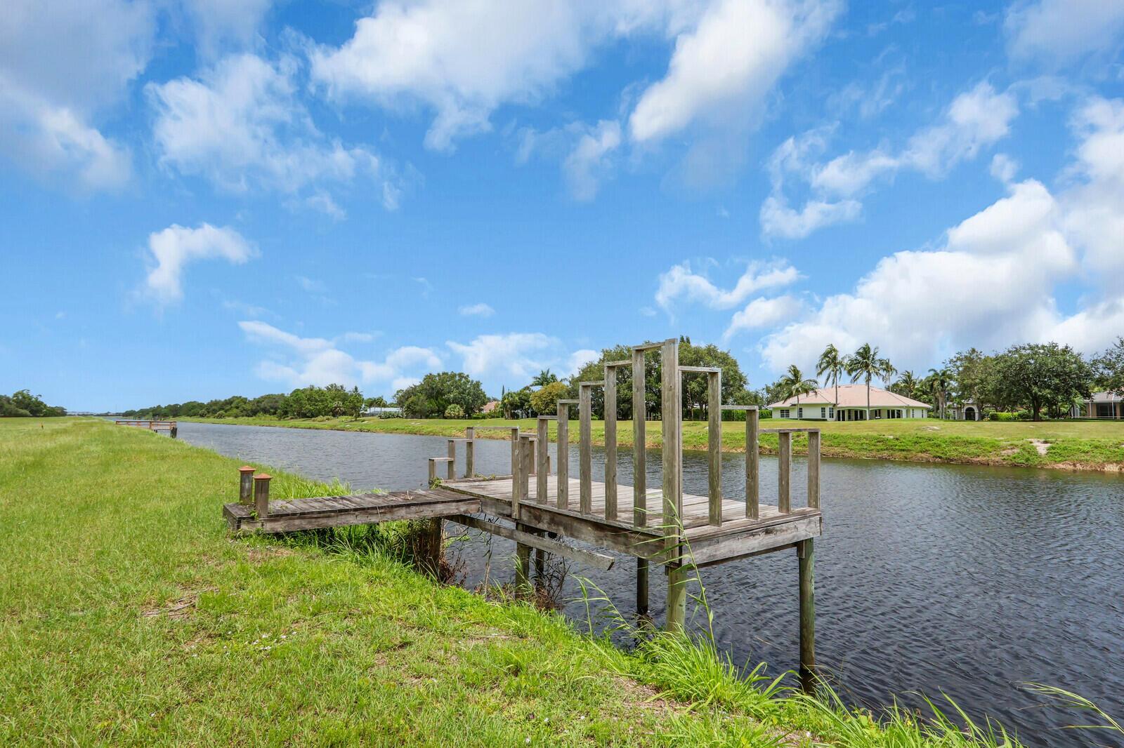 Homes for sale in Palm City, FL | 3521 Sw Bimini Circle N, Palm City, FL 34990 | MLS# R11105482