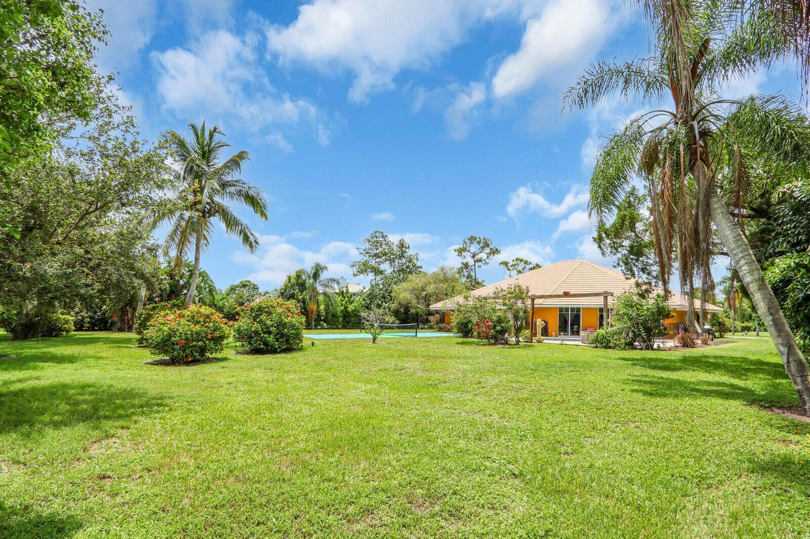 Photo 41 of home located at 3521 SW Bimini Circle N, Palm City FL