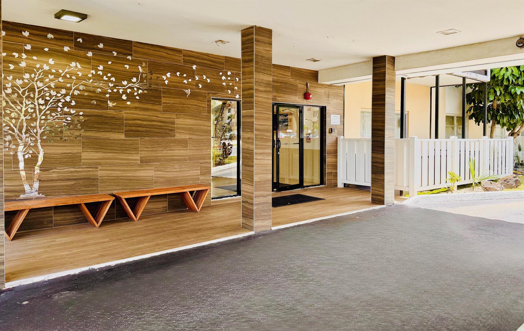 Manors Of Inverrary XII