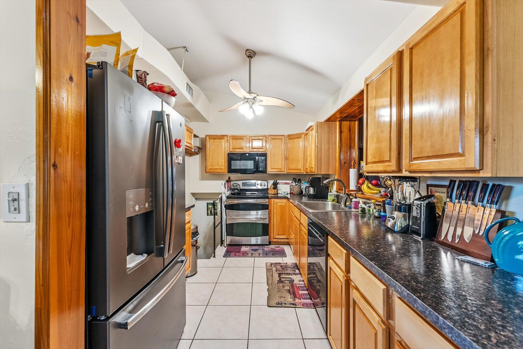 Homes for sale in Lake Worth, FL | 1320 Ontario Dr, Lake Worth, FL 33461 | MLS# R11105507