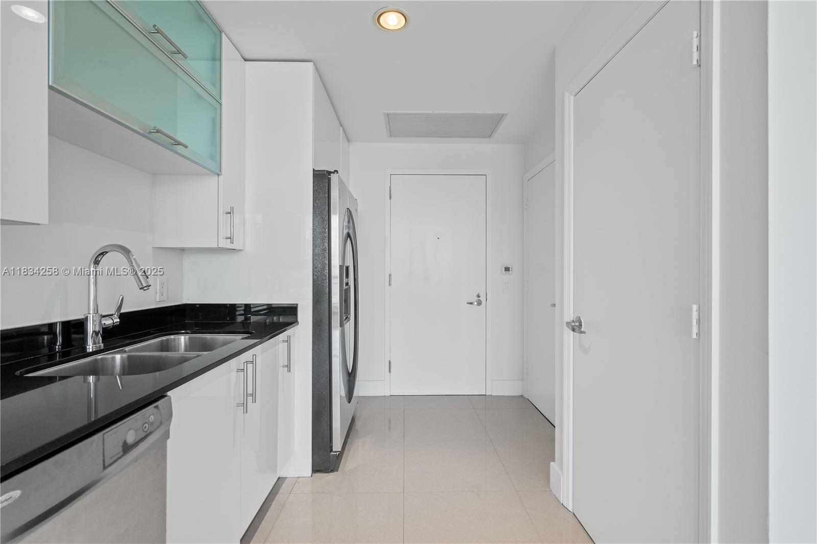 60 SW 13th St #1805, Miami FL 33130