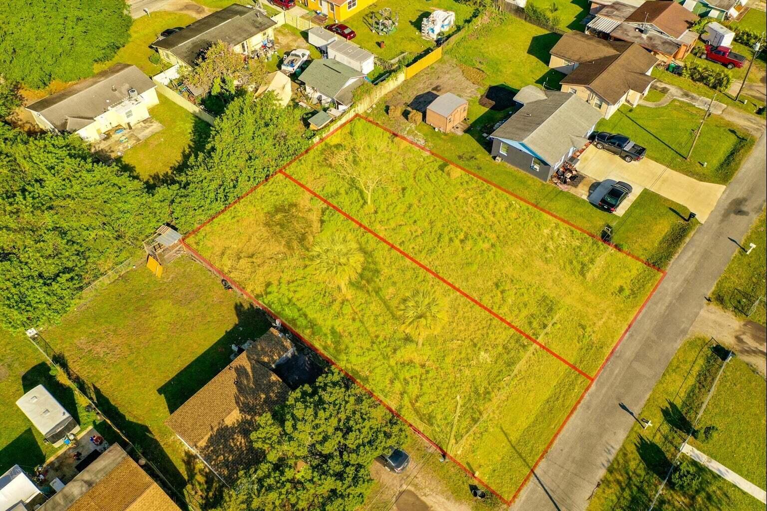 Homes for sale in Fort Pierce, FL | Tbd N 51 Street N, Fort Pierce, FL 34947 | MLS# R11105567