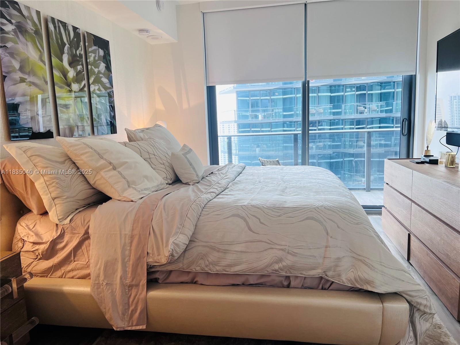 801 S Miami Ave #3608, Miami FL 33130