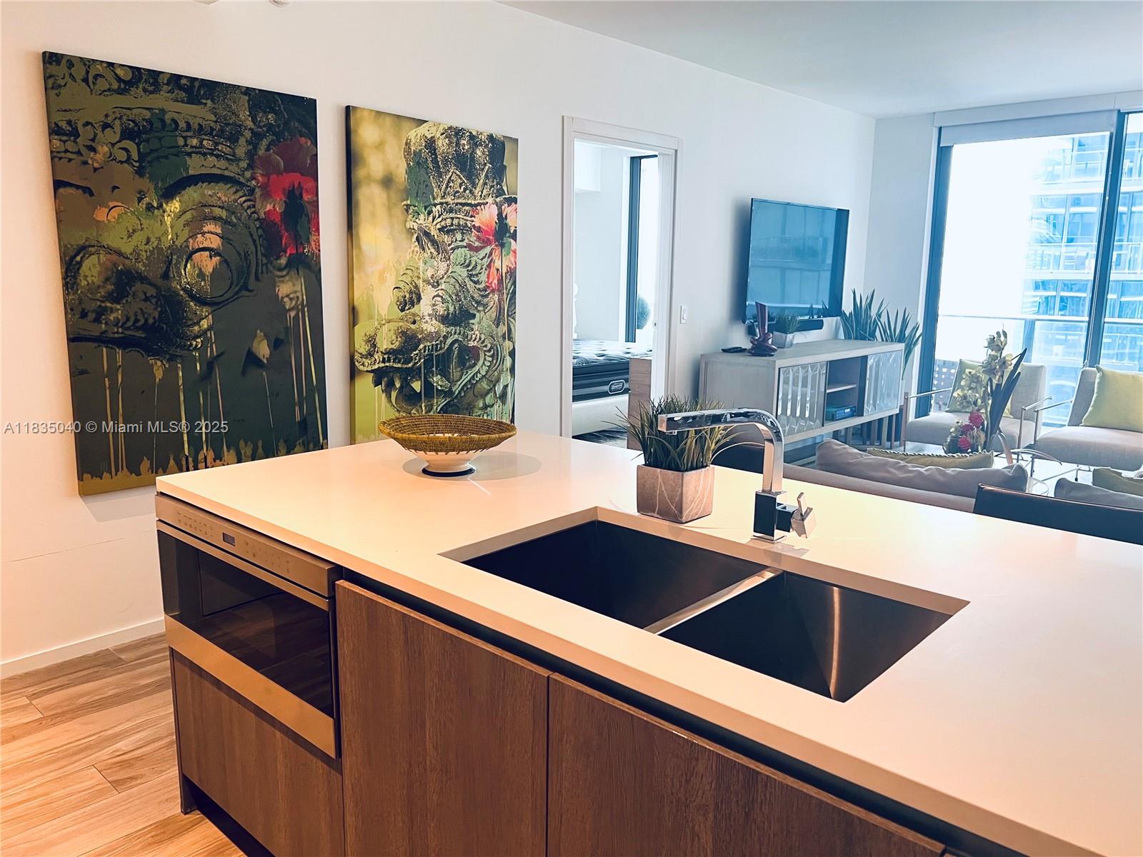 801 S Miami Ave #3608, Miami FL 33130