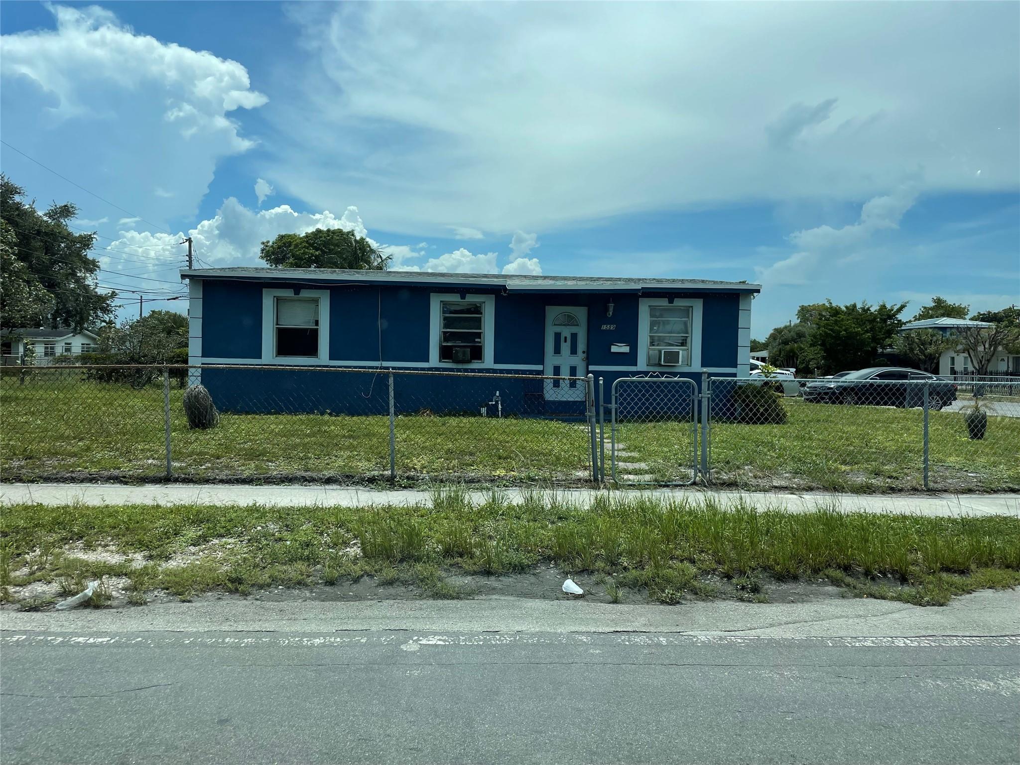 Sanders Park 31-49 B