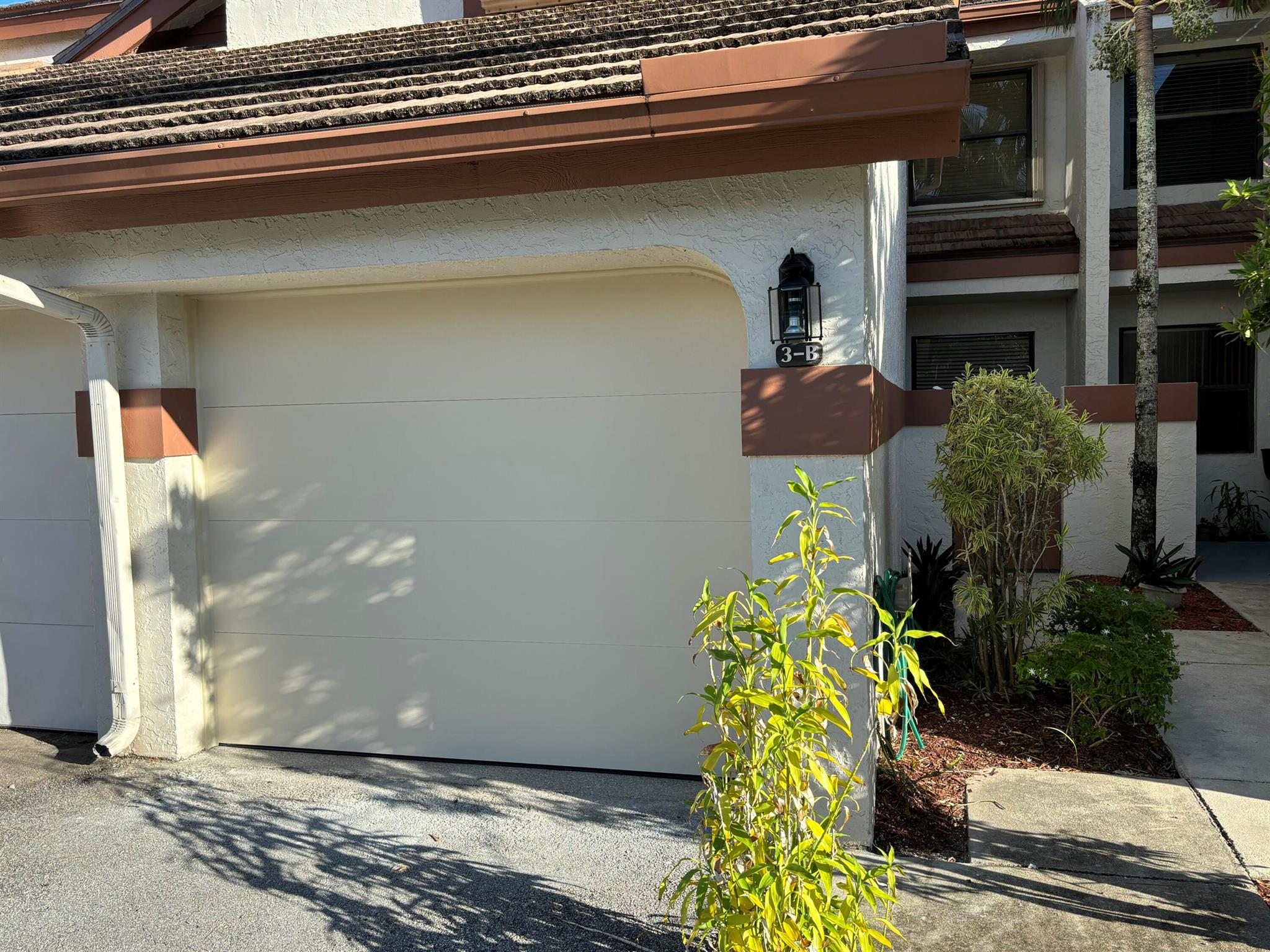 Homes for sale in Wellington, FL | 12692 Shoreline Dr #3b, Wellington, FL 33414 | MLS# R11105731