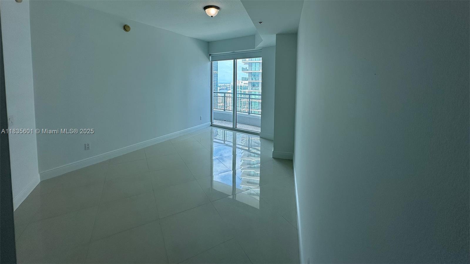 60 SW 13th St #3624, Miami FL 33130