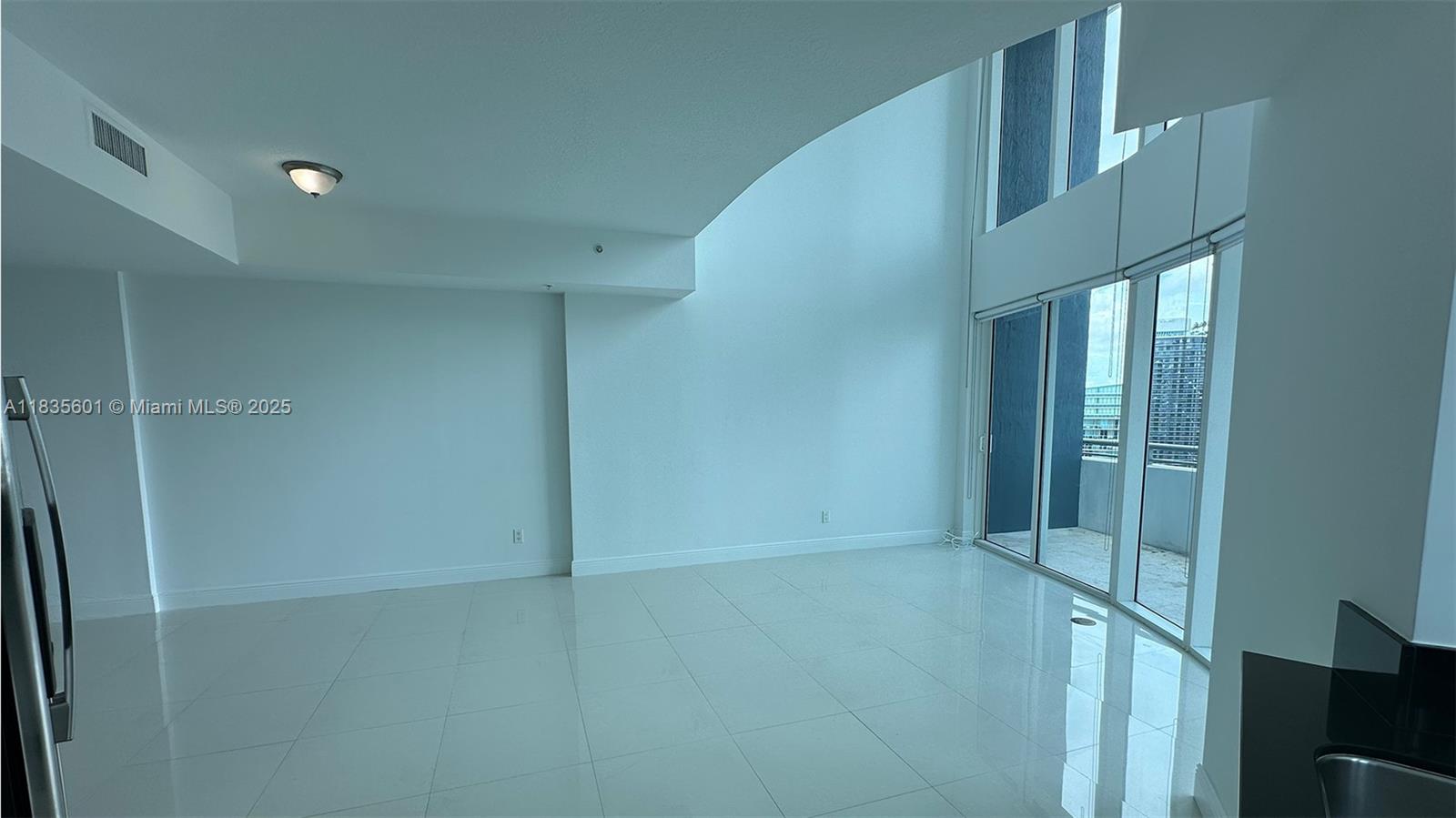 60 SW 13th St #3624, Miami FL 33130