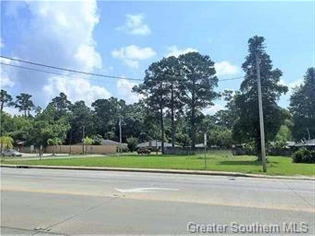 4005 4015 4021 Nelson Road — photo 2