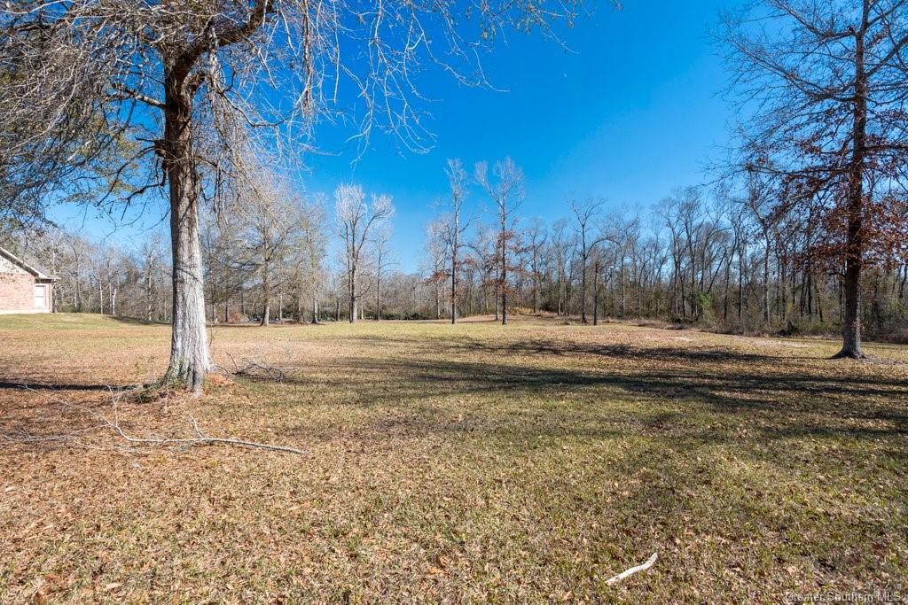 2192 Sutherland Road — photo 3