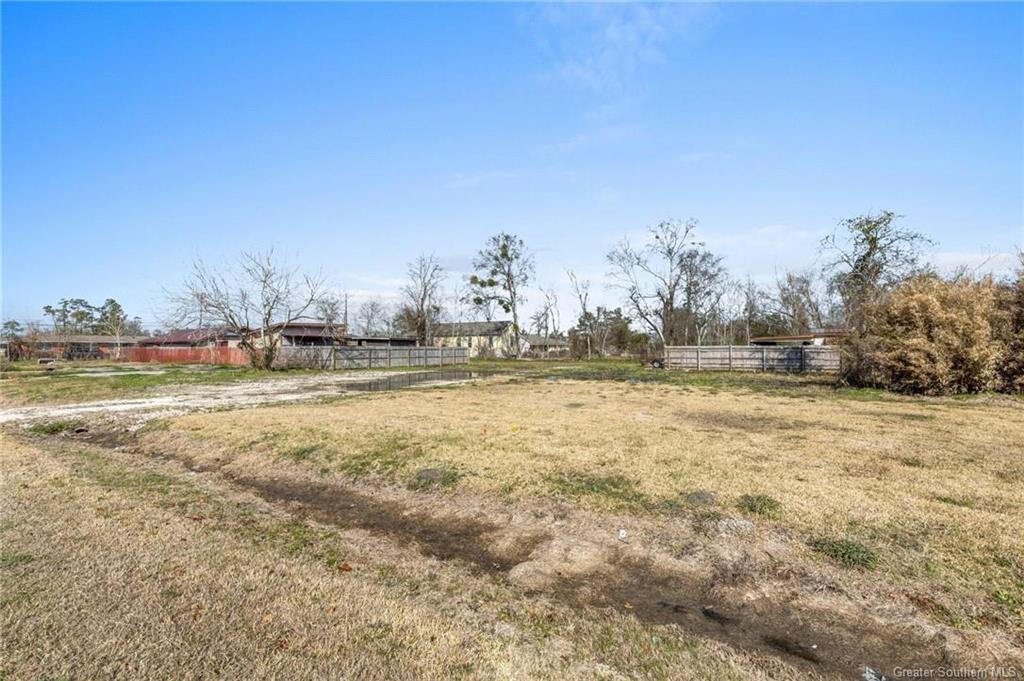 2105 Hagan Street — photo 3