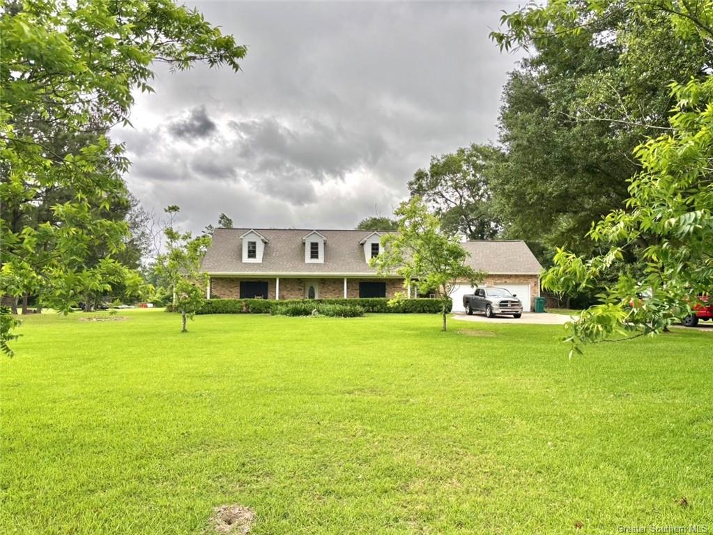 2221 Oak Grove Drive — photo 2