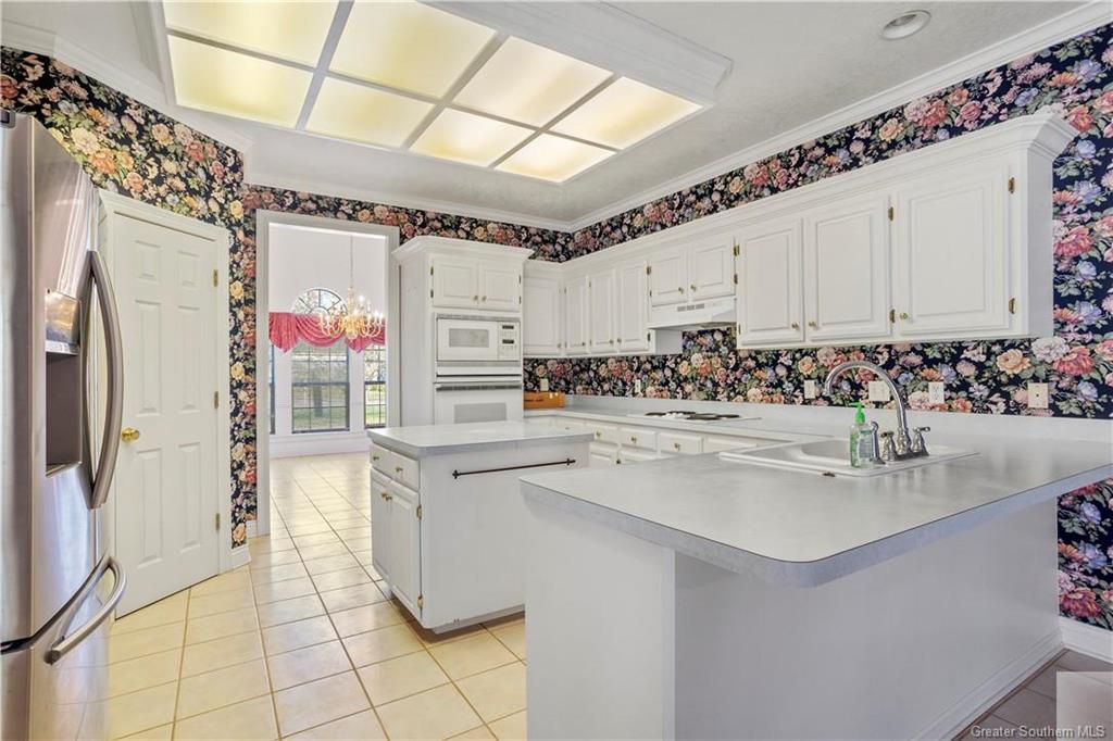 4795 Maplewood Drive — photo 5