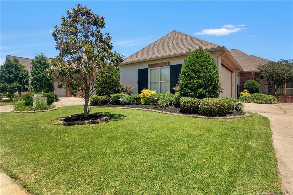 6123 E Azalea Drive — photo 2