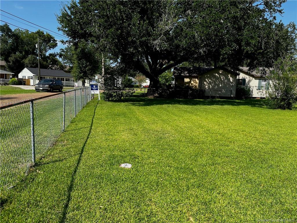3505 Crescent Street — photo 5