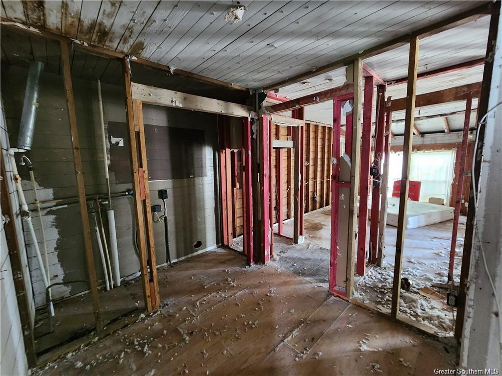 324 Virginia Street — photo 5