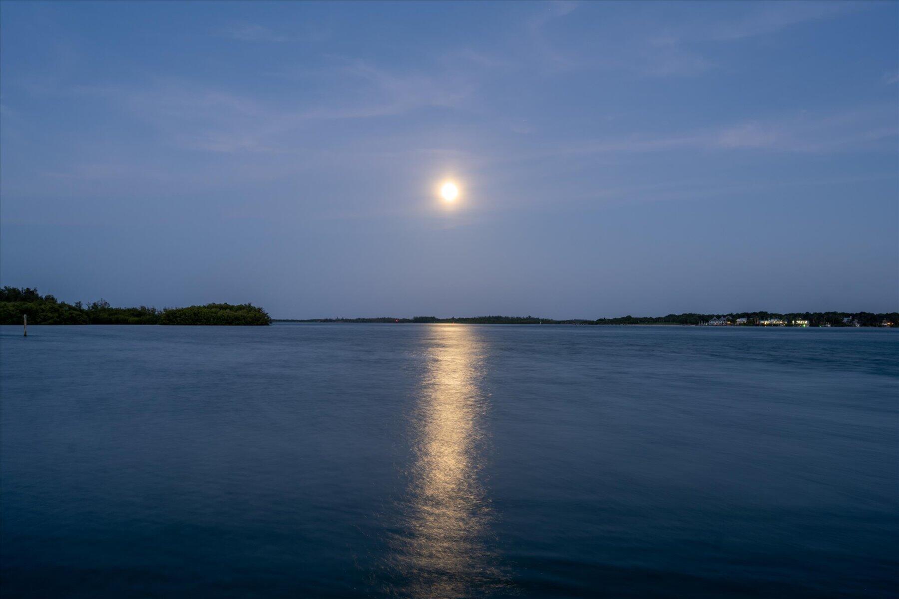 Homes for sale in Sewalls Point, FL | 49 W High Point Road, Sewalls Point, FL 34996 | MLS# R11105830