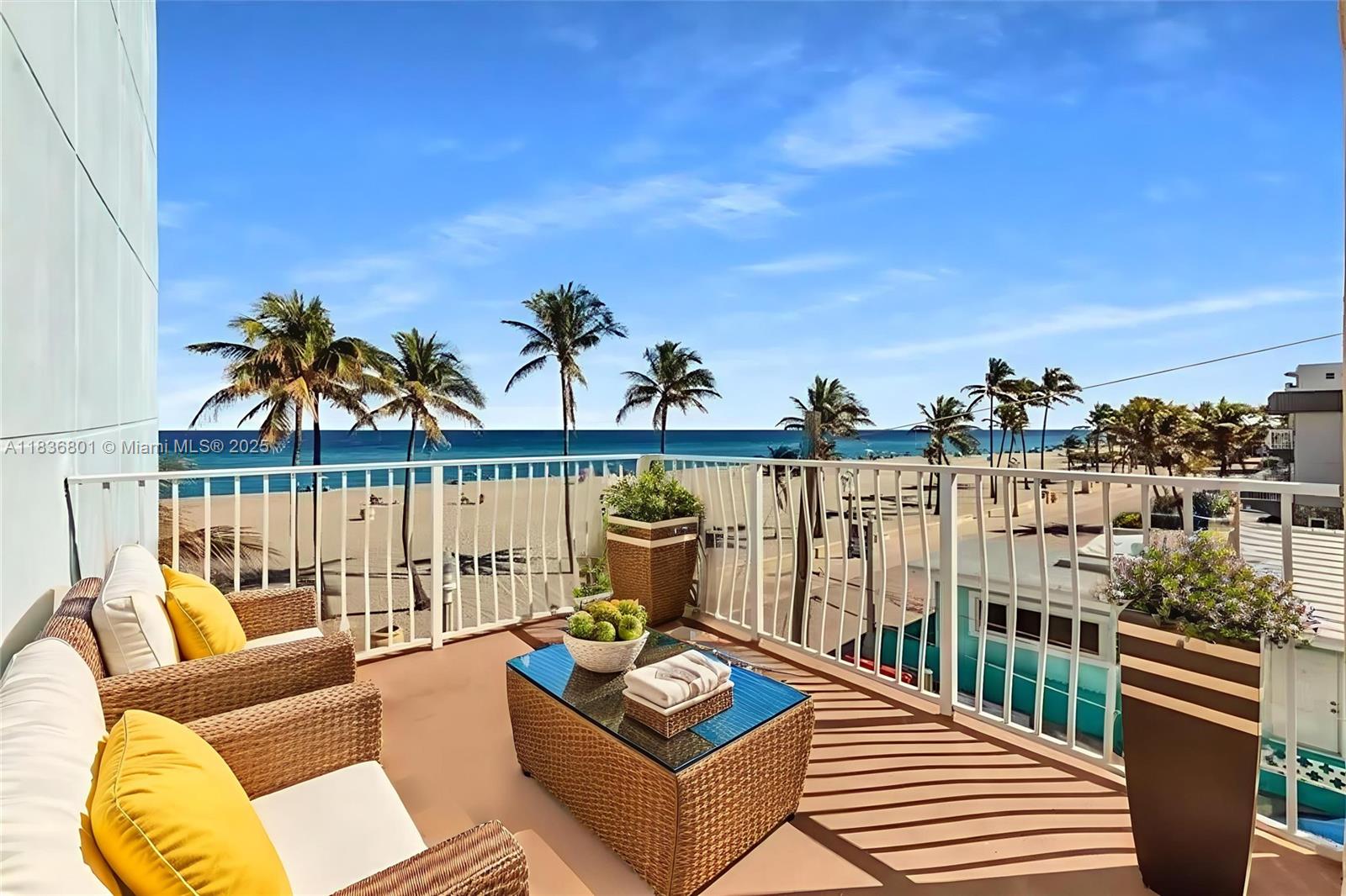 Mainsail Condominium