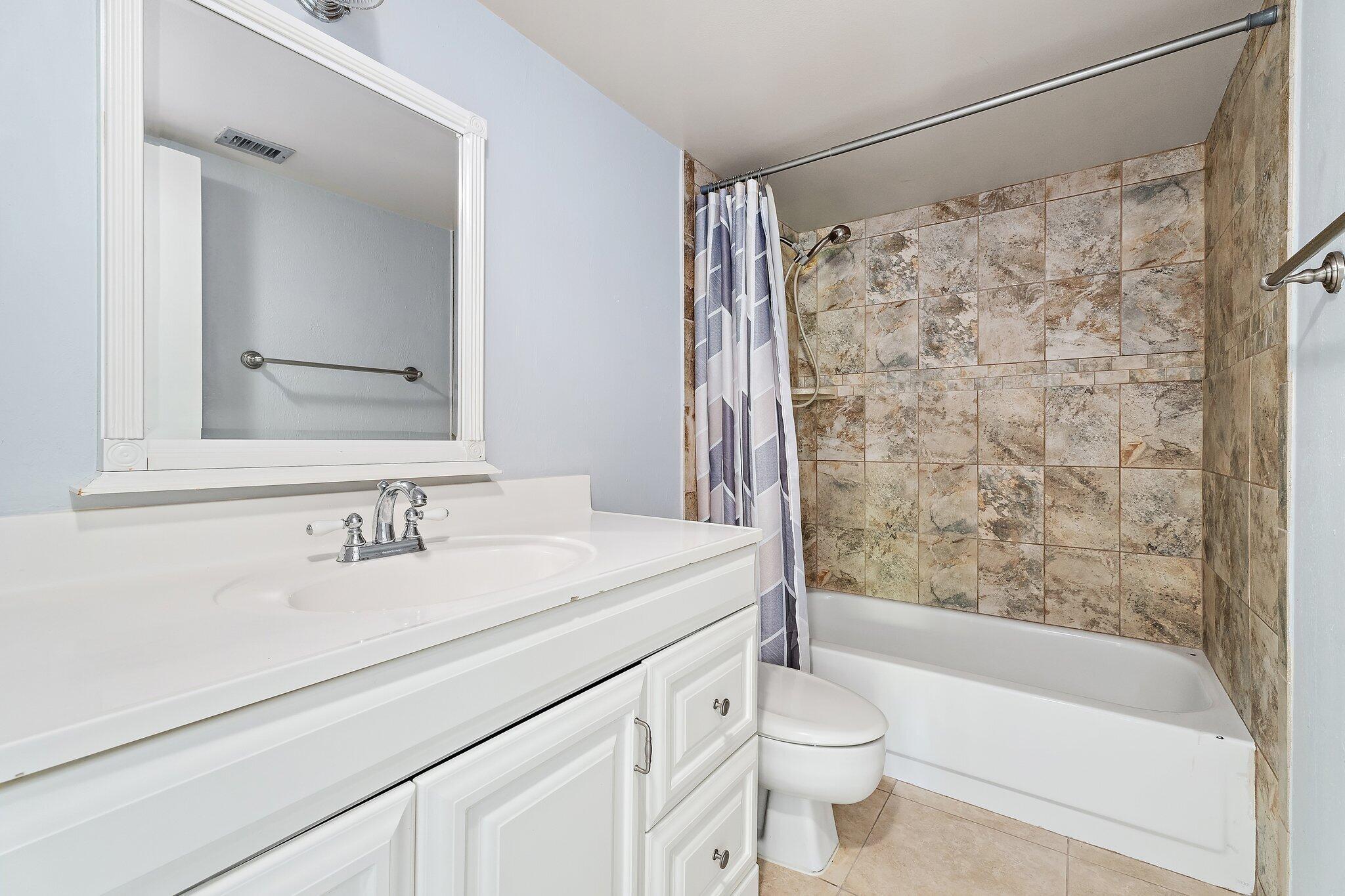 Homes for sale in Jupiter, FL | 1605 S Us Hwy 1 #F 106, Jupiter, FL 33477 | MLS# R11105872