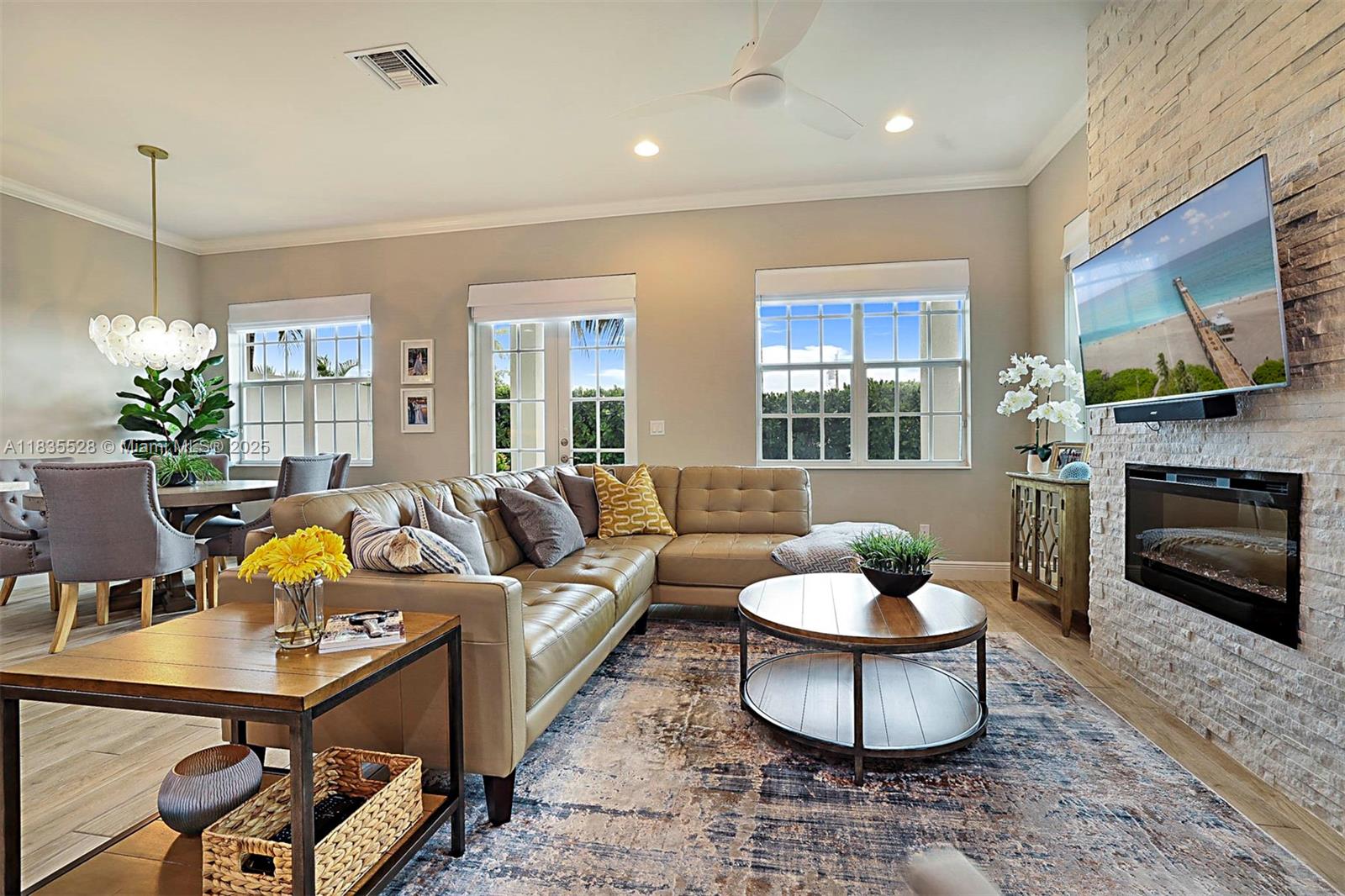 Homes for sale in Juno Beach, FL | 122 Ocean Breeze Dr, Juno Beach, FL 33408 | MLS# A11835528