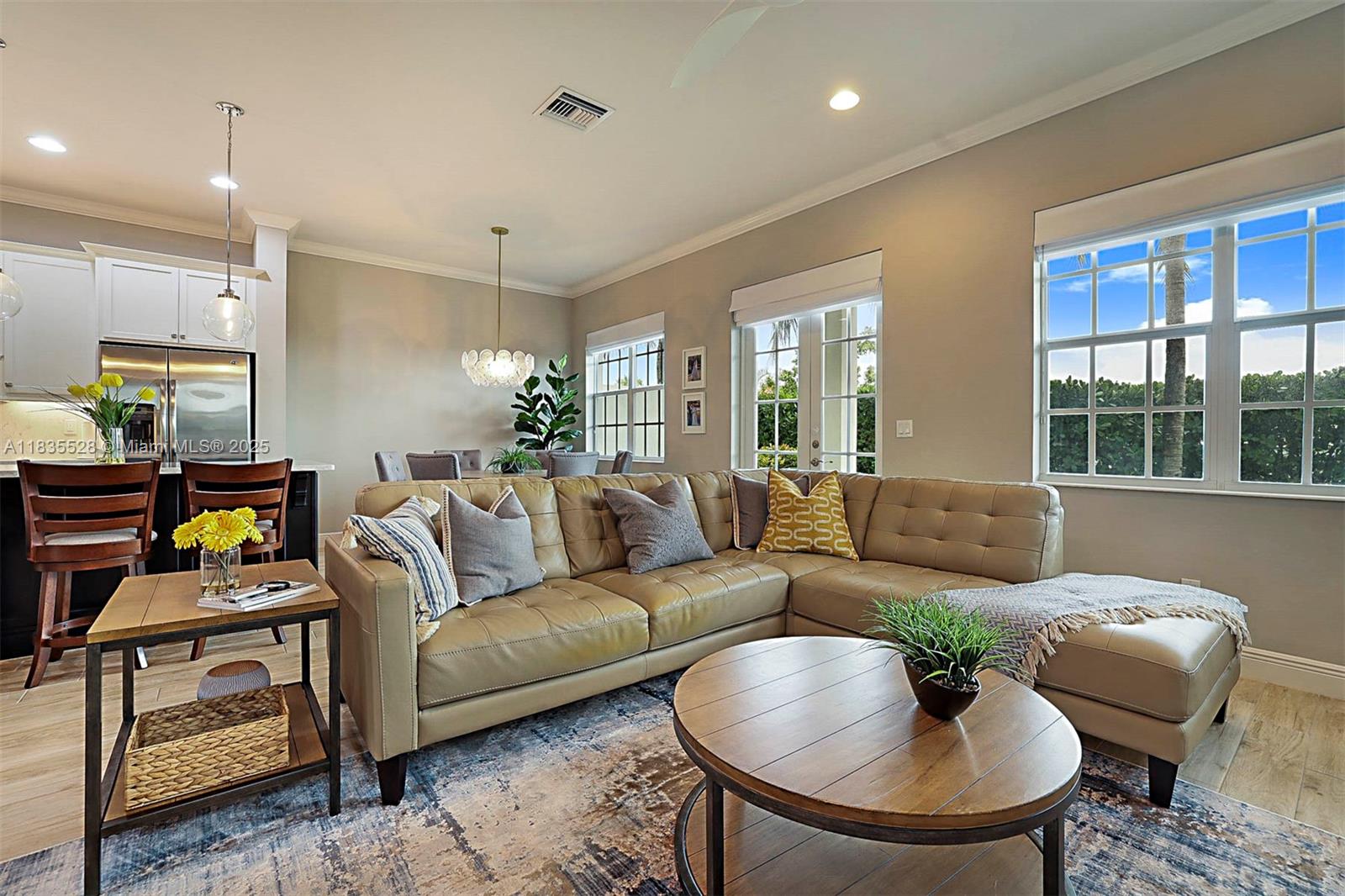 Homes for sale in Juno Beach, FL | 122 Ocean Breeze Dr, Juno Beach, FL 33408 | MLS# A11835528