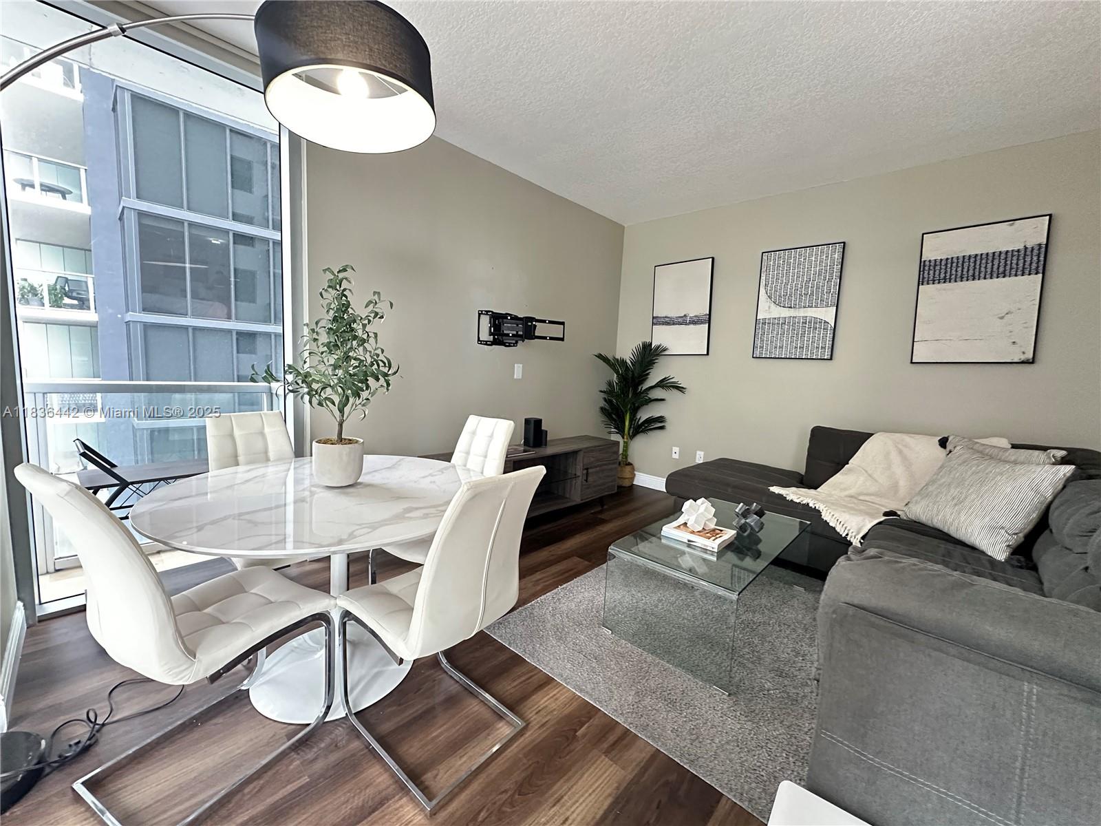 Condo for Rent in Miami, FL