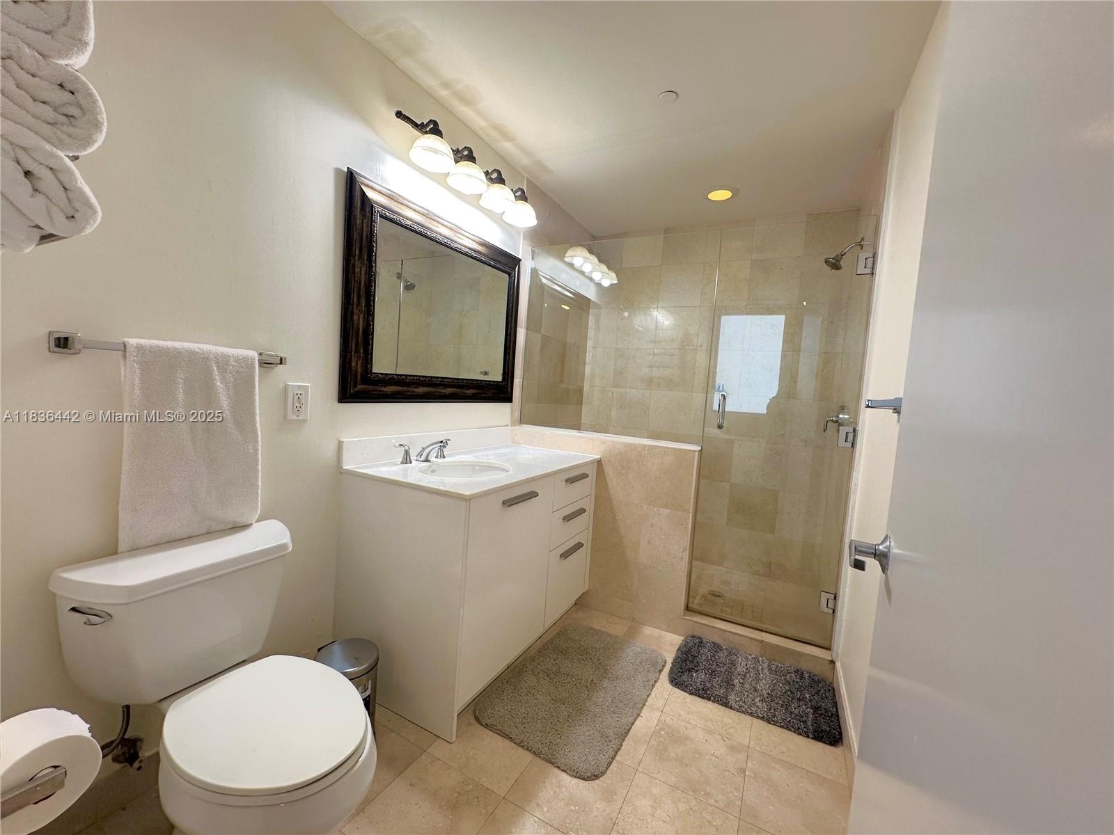 1050 Brickell Ave #2220, Miami FL 33131