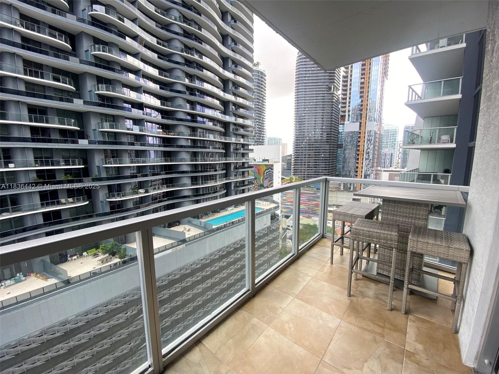 1050 Brickell Ave #2220, Miami FL 33131