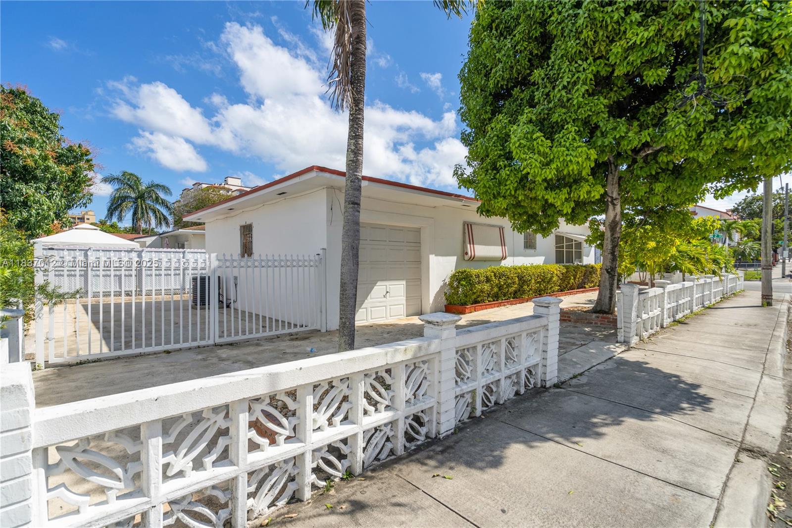 Homes for sale in Miami, FL | 201 Nw 14Th Ave, Miami, FL 33125 | MLS# A11837012