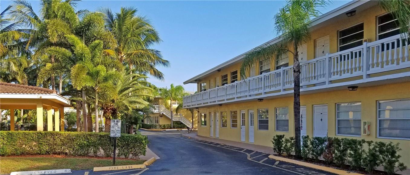 Homes for sale in Oakland Park, FL | 4051 Ne 13th Av #52-3, Oakland Park, FL 33334 | MLS# F10514089