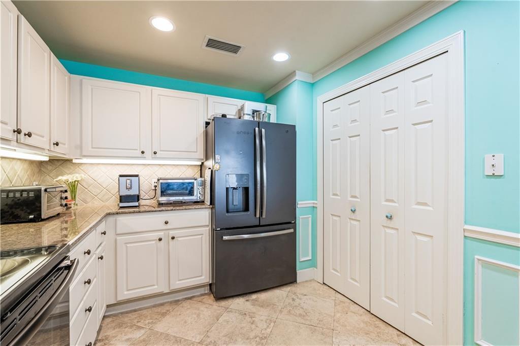 Homes for sale in Hutchinson Island, FL | 3702 N Hwy A1A #402, Hutchinson Island, FL 34949 | MLS# R11106053