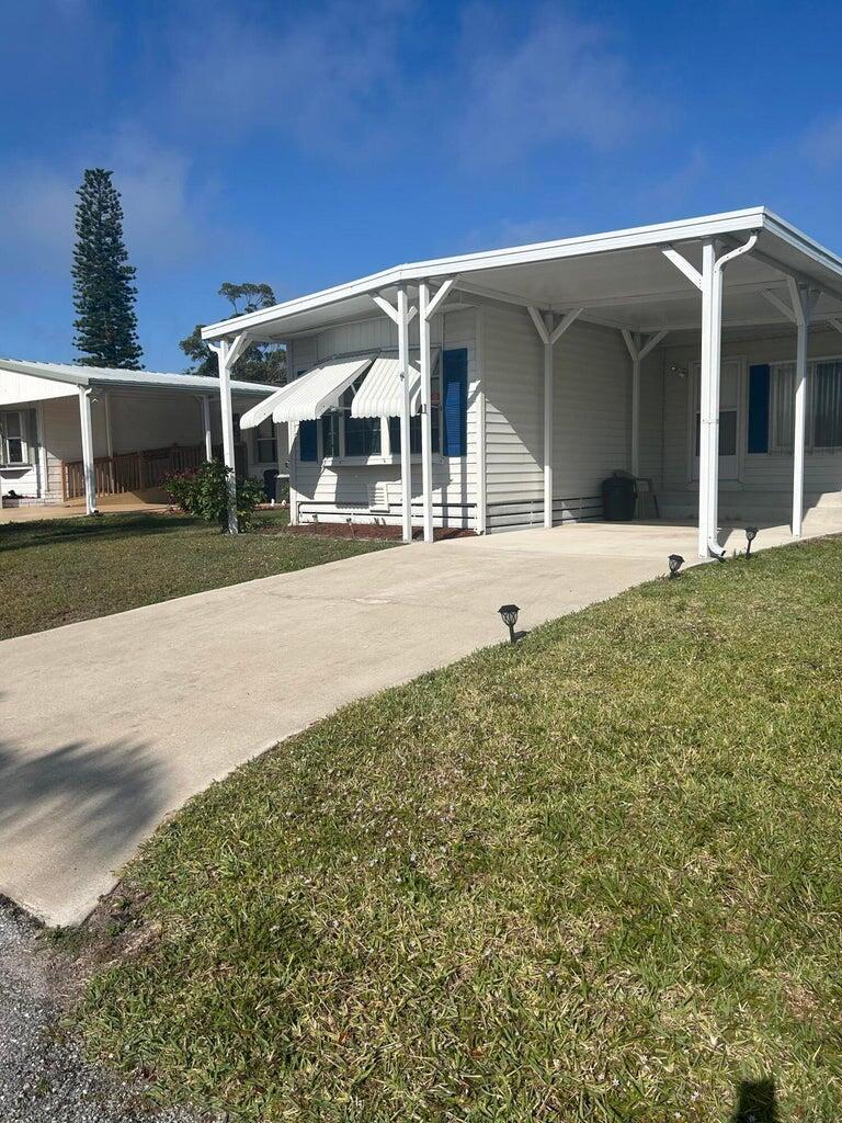 Homes for sale in Port St Lucie, FL | 11 Del Sol, Port St Lucie, FL 34952 | MLS# R11106062