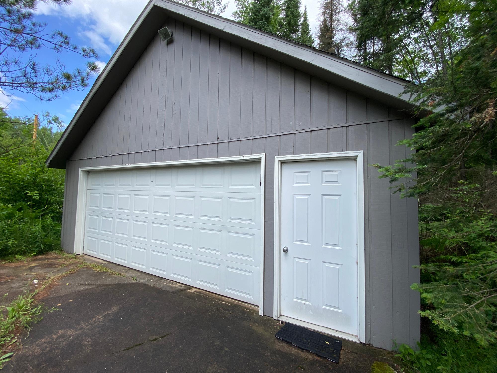 Oxbow Lake Property 8195 Bay Rd E Photo 10