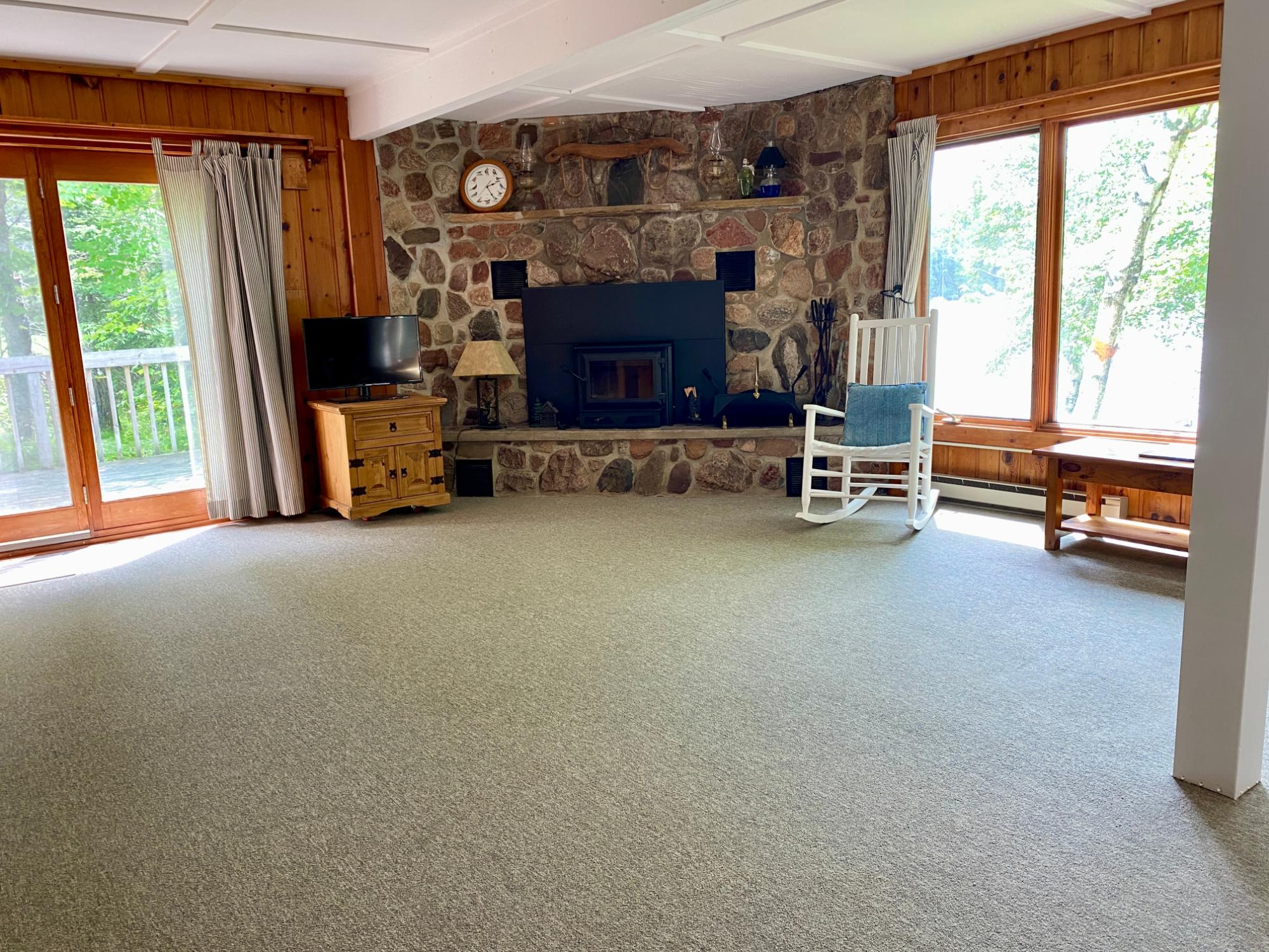 Oxbow Lake Property 8195 Bay Rd E Photo 11