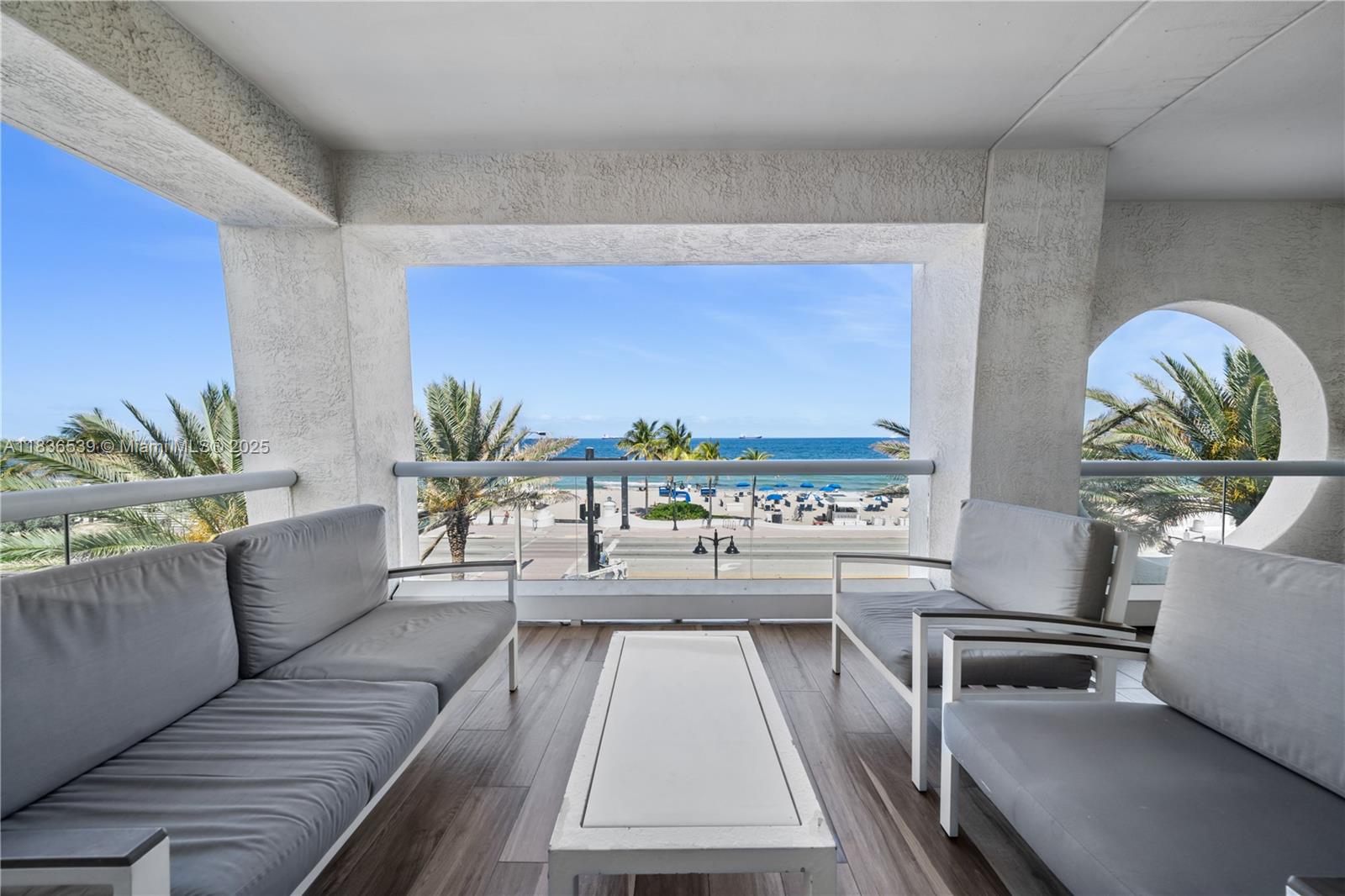 551 Flb Condominium Resid