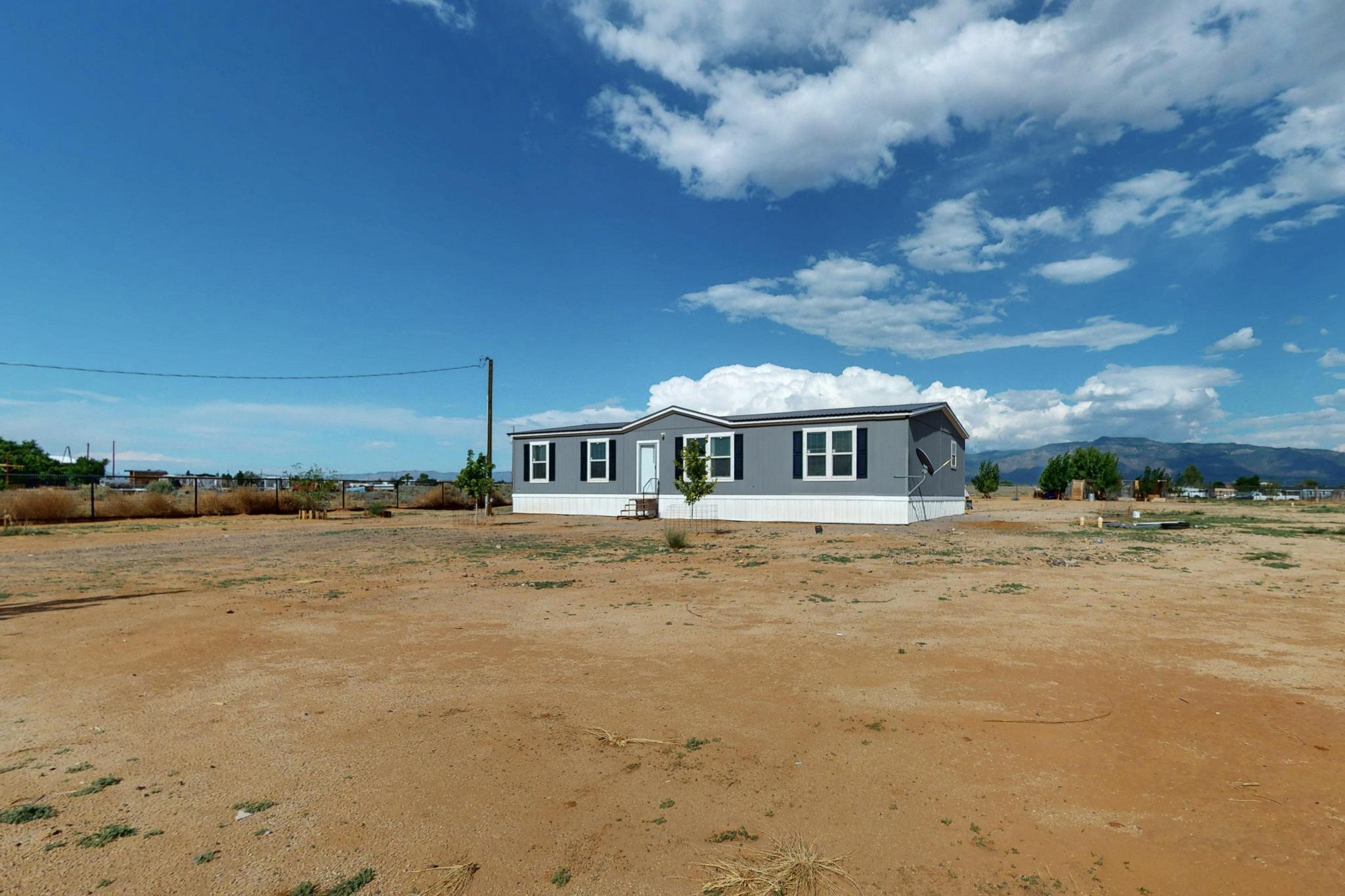 Homes for sale in Los Lunas, NM | 8 Lila Rd, Los Lunas, NM 87031 | MLS# 1087532