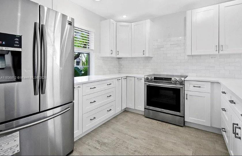 Golden Lakes Village Cond