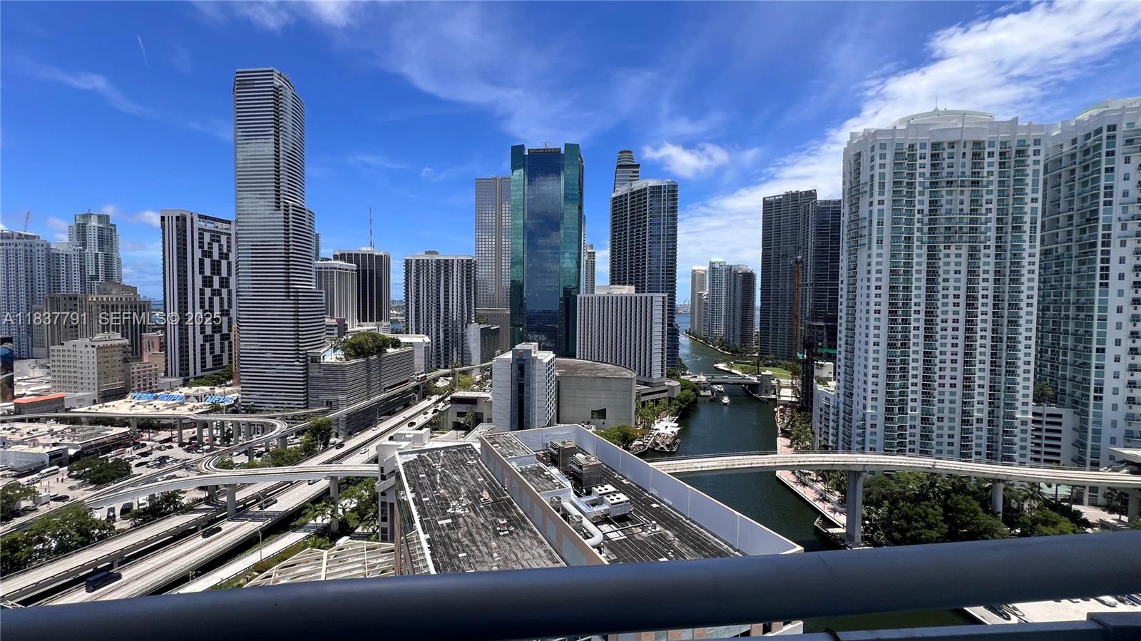 Apartamento en Venta en Miami, FL