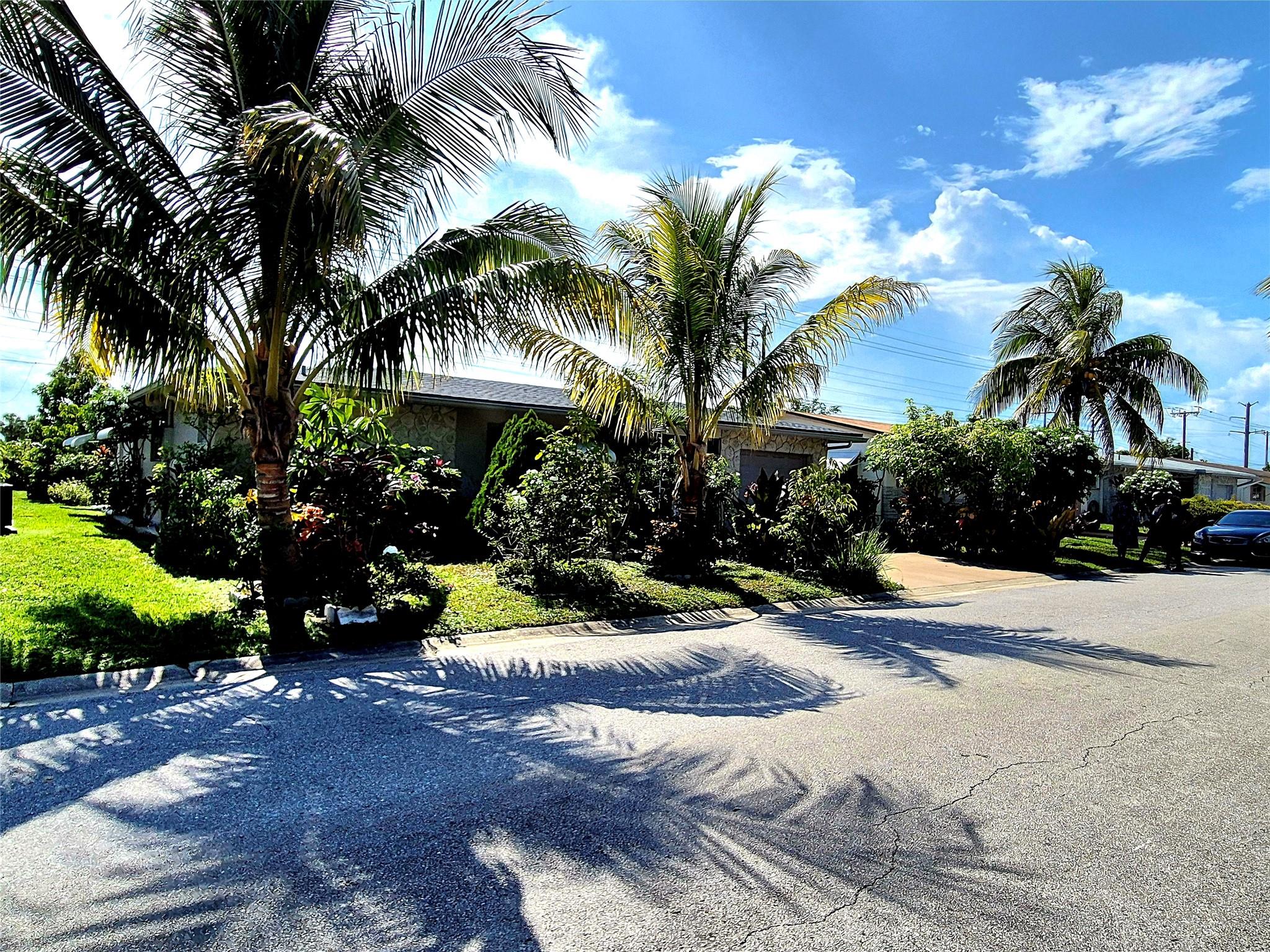 Homes for sale in Margate, FL | 1390 Nw 70th Ln, Margate, FL 33063 | MLS# F10514050