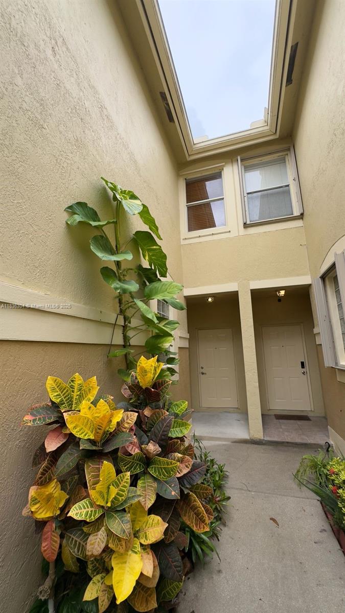 Homes for sale in Weston, FL | 2487 Cordoba Bnd, Weston, FL 33327 | MLS# A11836304