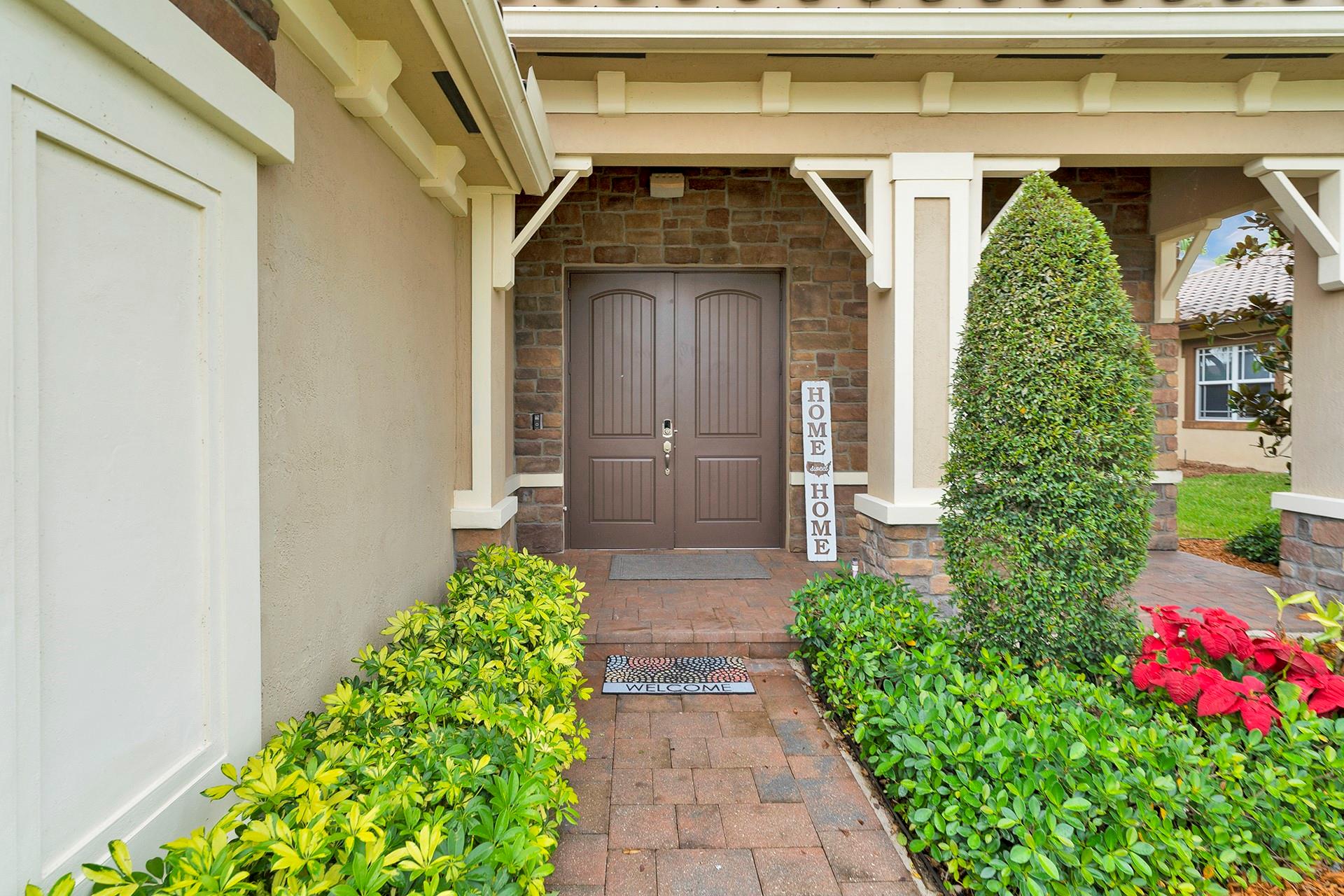 Homes for sale in Parkland, FL | 10250 Peninsula Pl, Parkland, FL 33076 | MLS# F10514457