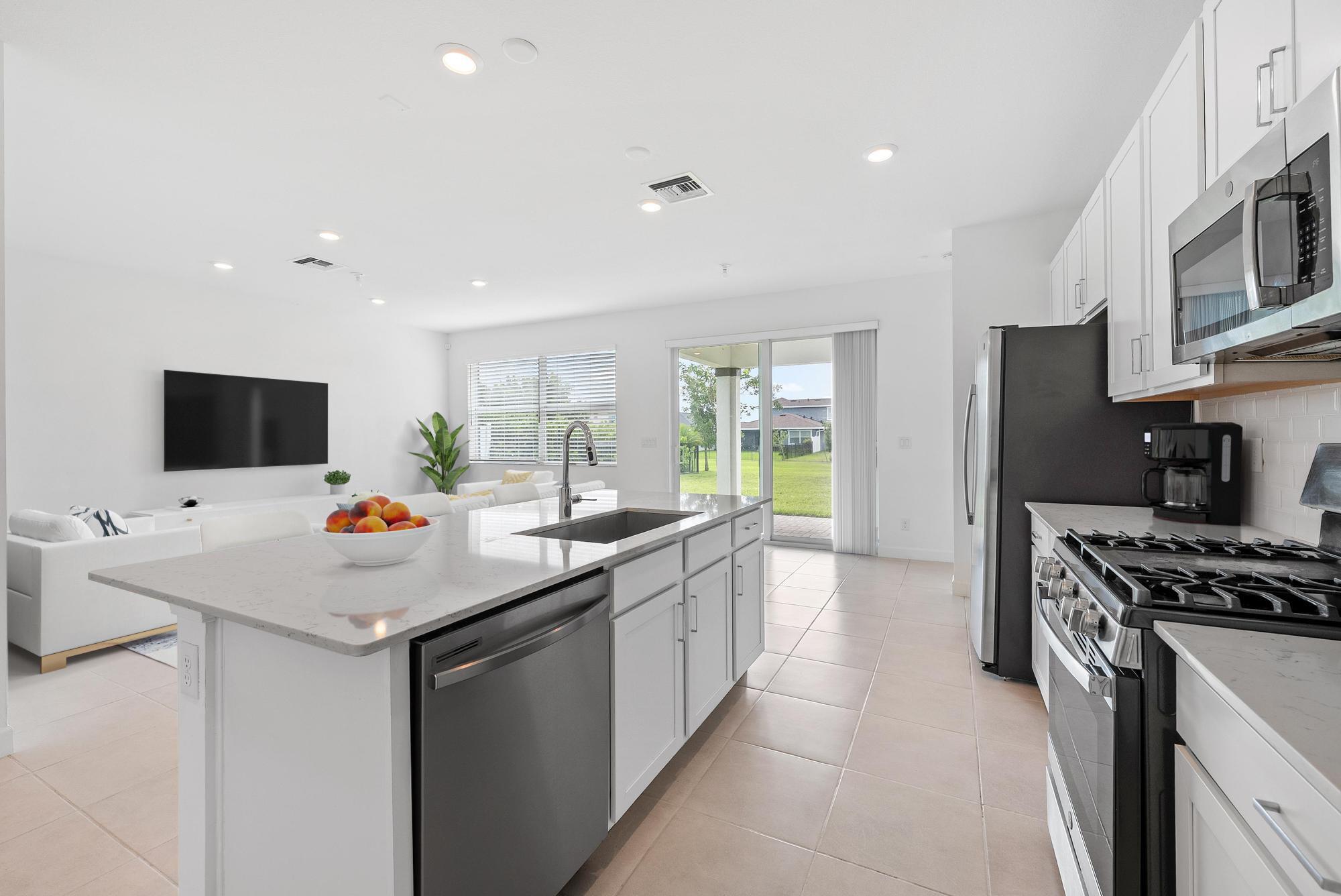 Homes for sale in Loxahatchee, FL | 1320 Wandering Willow Way, Loxahatchee, FL 33470 | MLS# R11106356