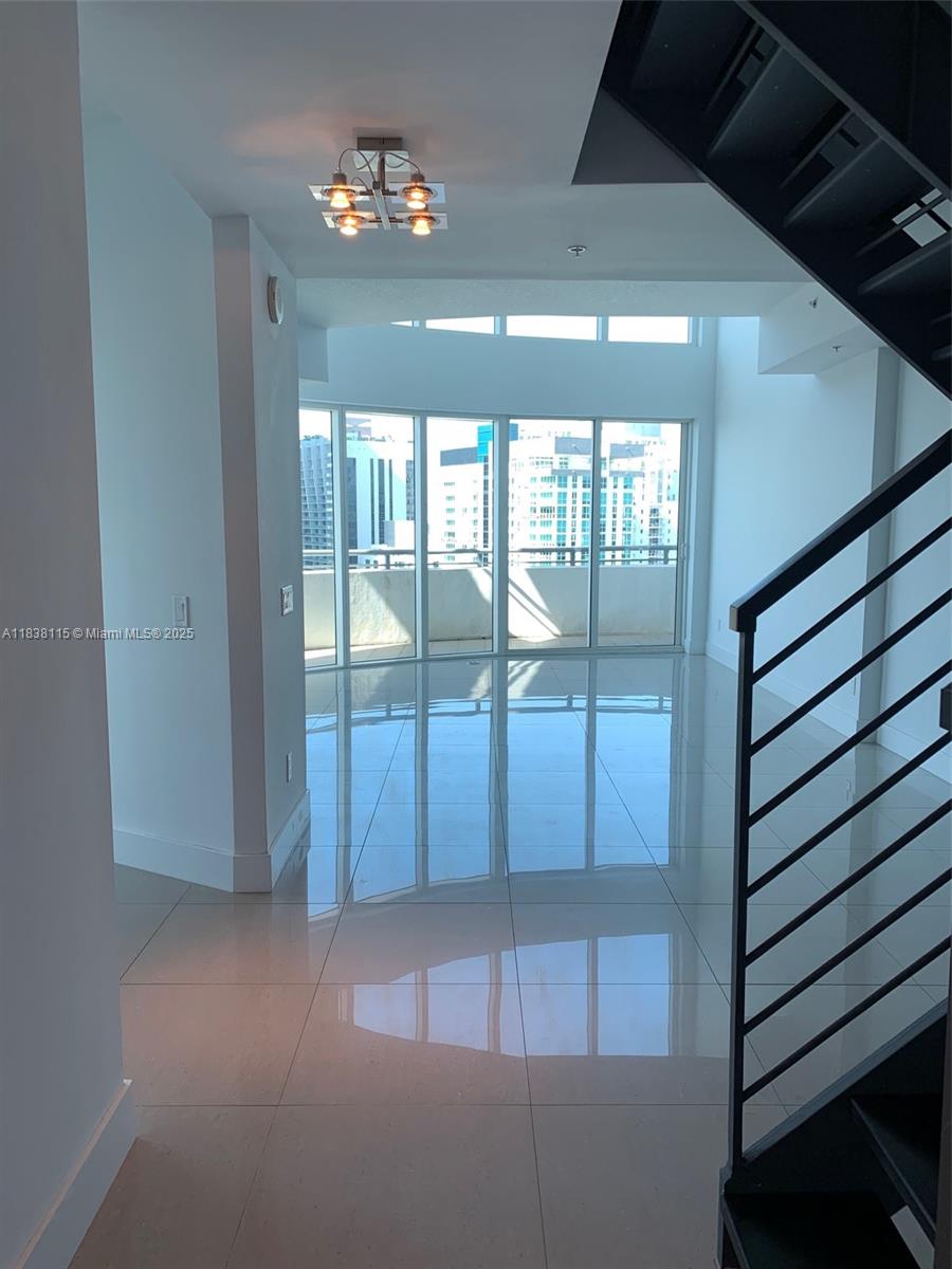 60 SW 13th St #3826, Miami FL 33130
