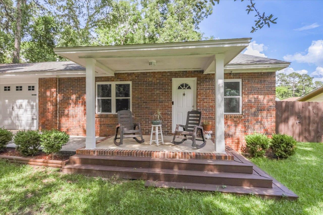 1529  Live Oak Drive A, Tallahassee, FL, 