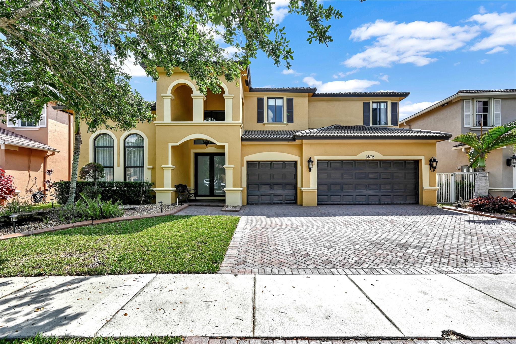 3872 W Hibiscus St Weston FL 33332 | F10514465