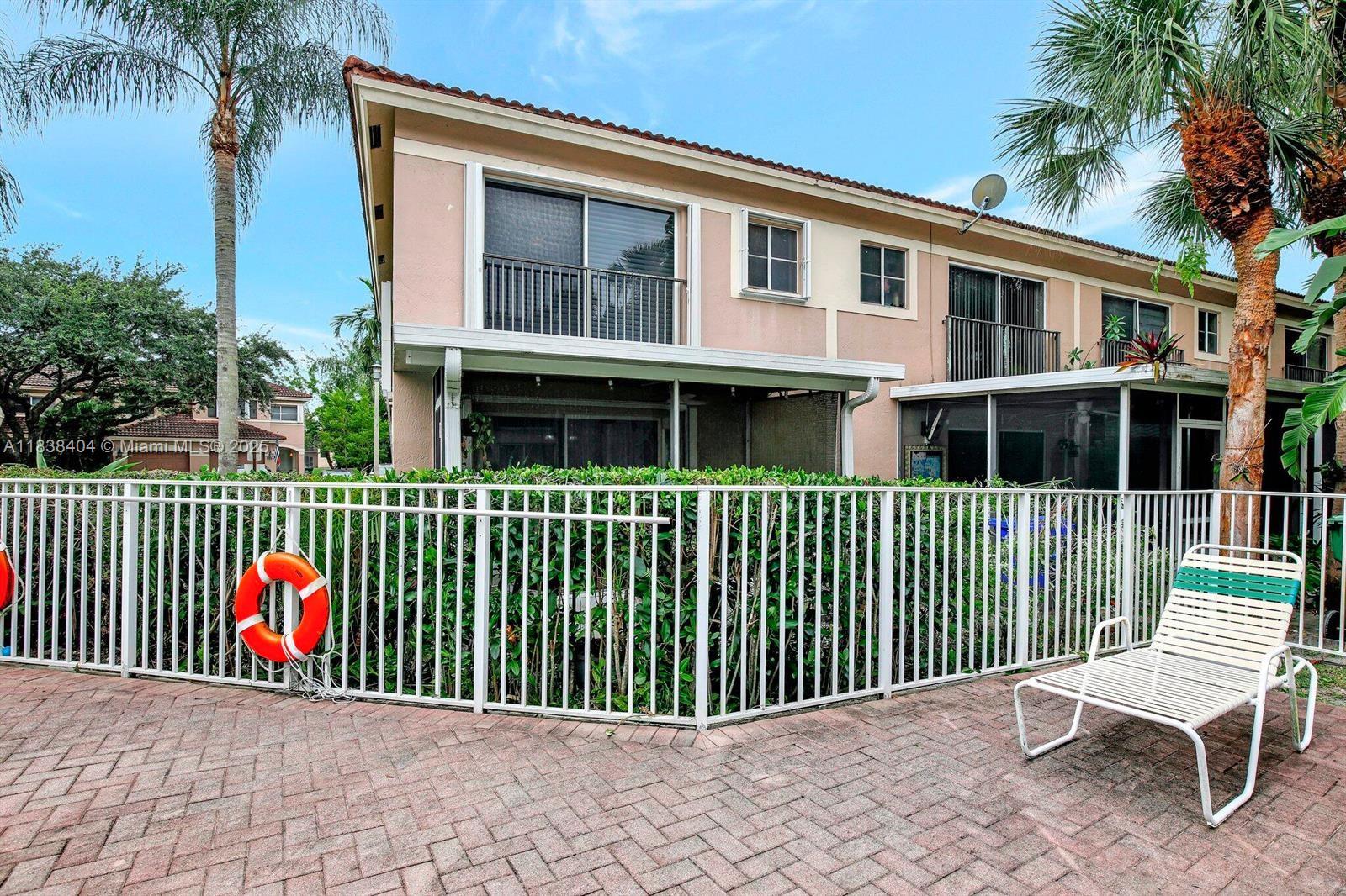 Royal Townhomes